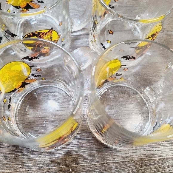 Vintage Halloween Clear Glass Witch Full Moon Bats Mug Set of 6 - Picture 10 of 11